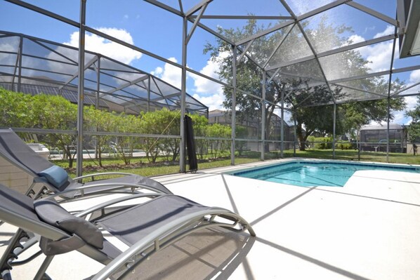 Hus - 4 sovrum | Pool