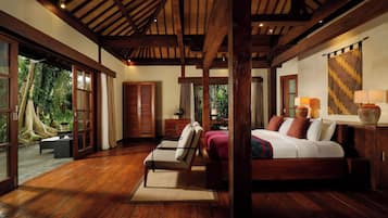 6 bedrooms, premium bedding, free minibar, desk