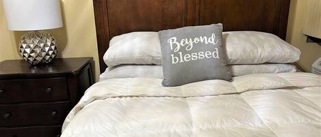 2 quartos, ferros/tábuas de passar roupa, Wi-Fi de cortesia