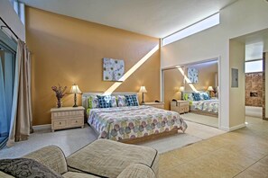 2 bedrooms, WiFi - Spacious two-story condo, unit 3 (Cathedral City)