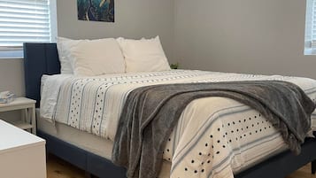 4 chambres, bureau, fer et planche Ă  repasser, Wi-Fi gratuit