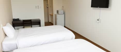 Comfort Twin Room, Multiple Beds, Non Smoking, Refrigerator & Microwave | Down comforters, desk, laptop workspace, free WiFi