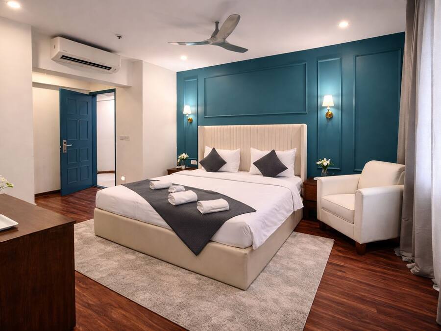 Habitación de lujo, 1 habitación | Sábanas de algodón egipcio, ropa de cama de alta calidad y edredón