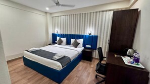 Habitación Premium, 1 cama de matrimonio | Sábanas de algodón egipcio y ropa de cama de alta calidad