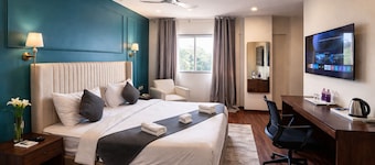 Turquoise Kharadi A Business Hotel