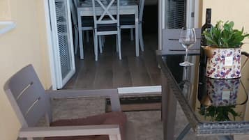 Apartment (Two Bedroom Apartment with Terrace an) | Terrasse/Patio