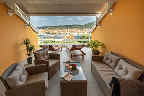 Apartment (Two bedroom Apartment with Terrace an) | Terrace/patio