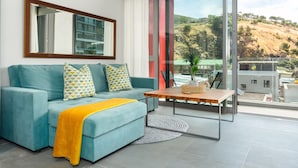Exclusive Apartment | Living area - 117 on Strand 507 (Cape Town)