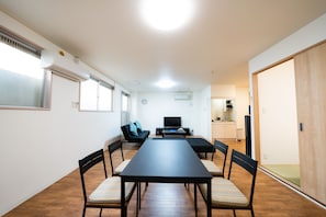 Apartamento luxo | 1 quarto, quartos à prova de som, Wi-Fi de cortesia