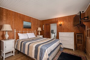 5 chambres, fer et planche à repasser, Wi-Fi gratuit, draps fournis