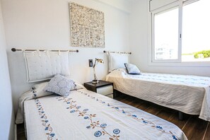 1 sovrum och sängkläder