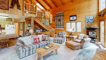 TV, DVD player, books, stereo