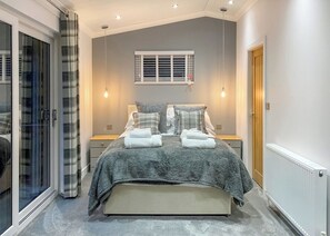 1 bedroom, internet