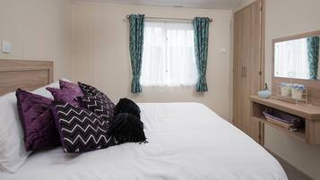 2 bedrooms, internet