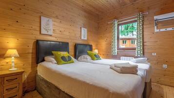 4 bedrooms, free WiFi