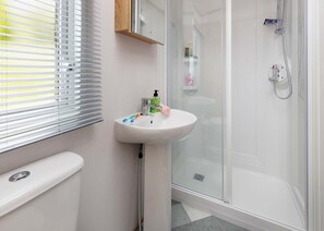 Towels - 2 bedroom accommodation in Cresswell beach (Cresswell beach)