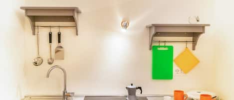 Réfrigérateur, plaque de cuisson