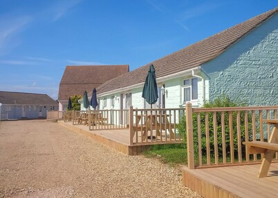 2 bedroom accommodation in Seaview