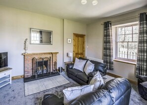TV - Gledfield Gate Lodge (Ardgay)
