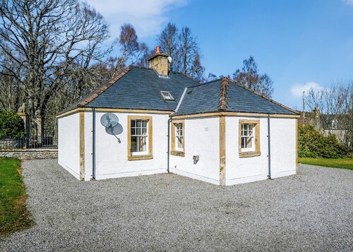 Gledfield Gate Lodge
