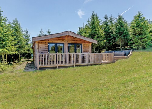 Luxurious and contemporary lodge with stunning countryside views.