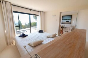 6 Schlafzimmer, Bügeleisen/Bügelbrett, kostenloses WLAN, Bettwäsche