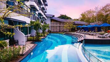 2 outdoor pools, open 8:00 AM to 8:00 PM, pool umbrellas