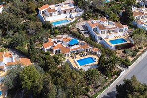 Exterior - Casa Sonny - villa with airco and pool near golf course, beaches and town (Carvoeiro)