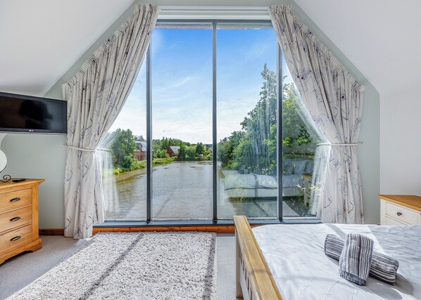 2 bedrooms, free WiFi