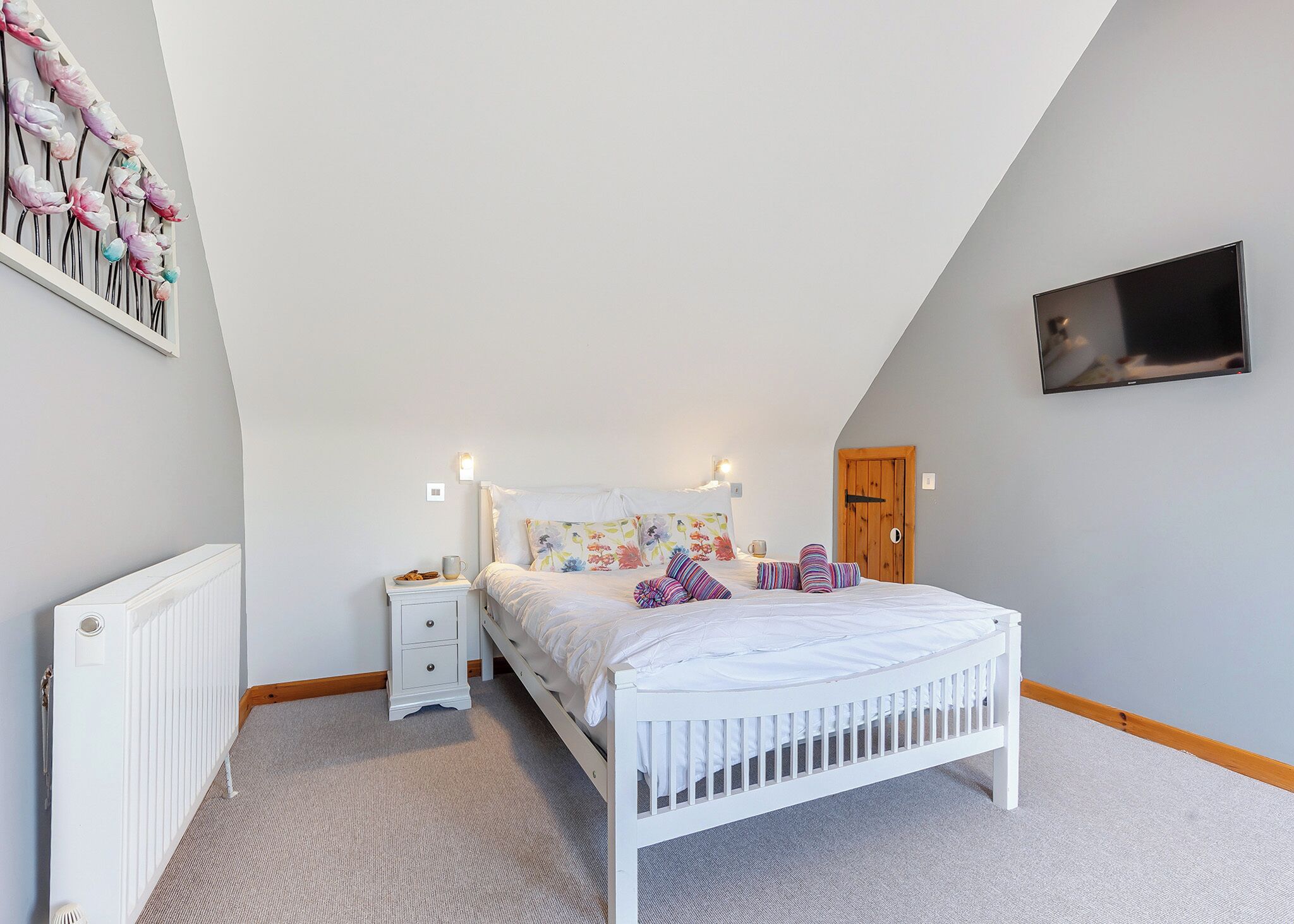 2 bedrooms, WiFi (free)