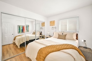 4 chambres, fer et planche Ă repasser, Wi-Fi, draps fournis