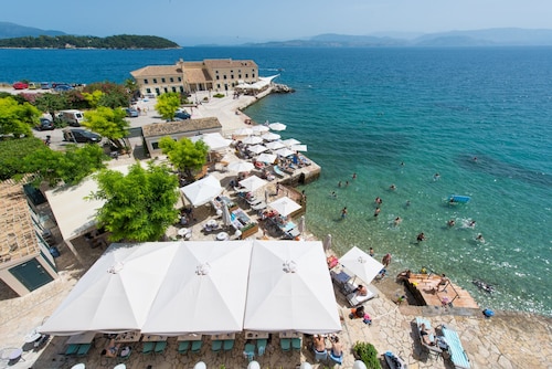 Mouragia Loft - Waterfront Old Corfu Town