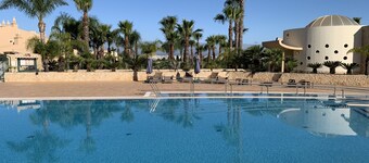 Casa Saudade, semidetached house with Jacuzzi near Ferragudo