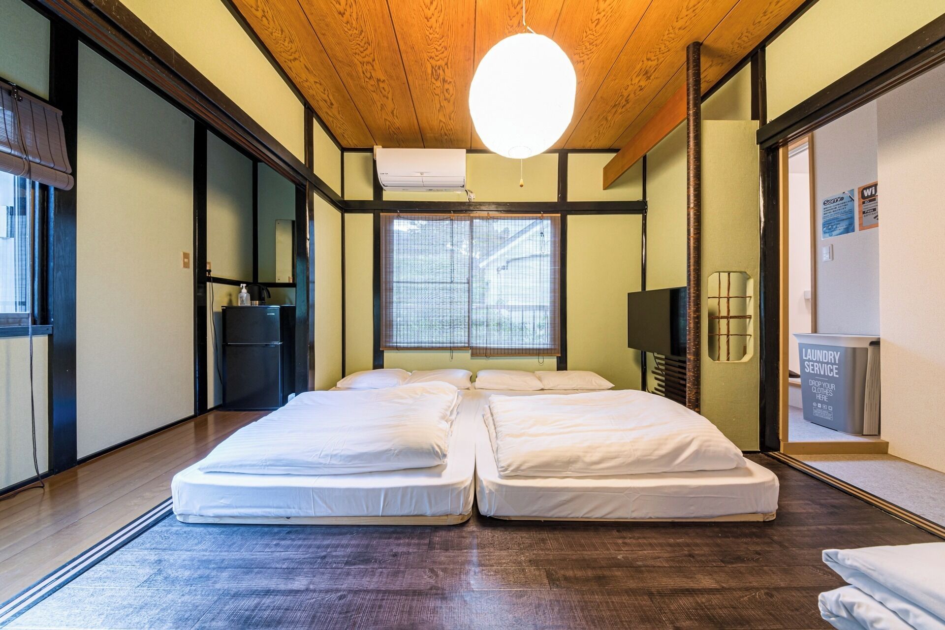 Desk, free WiFi, bed sheets