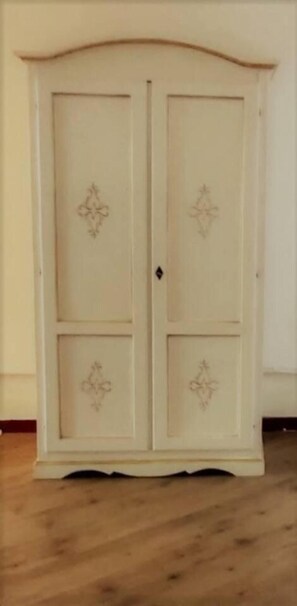 House | 2 bedrooms, free WiFi, bed sheets