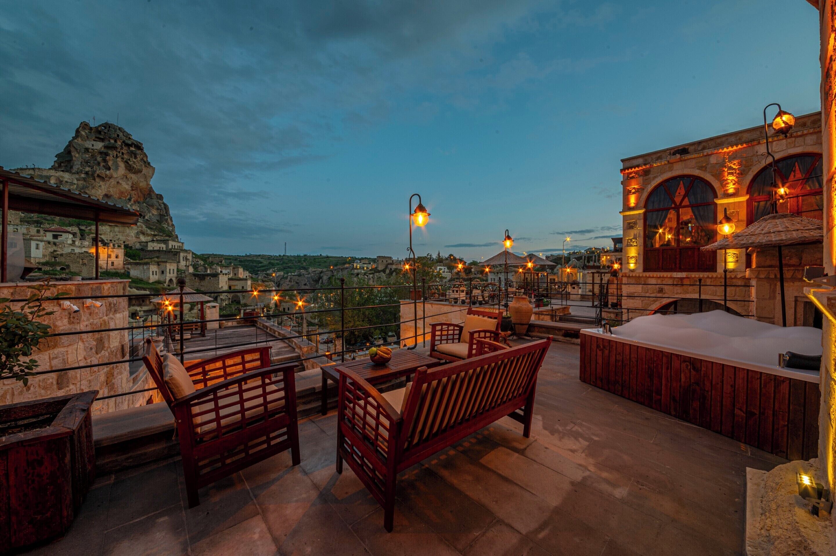 signature suite | terrace/patio