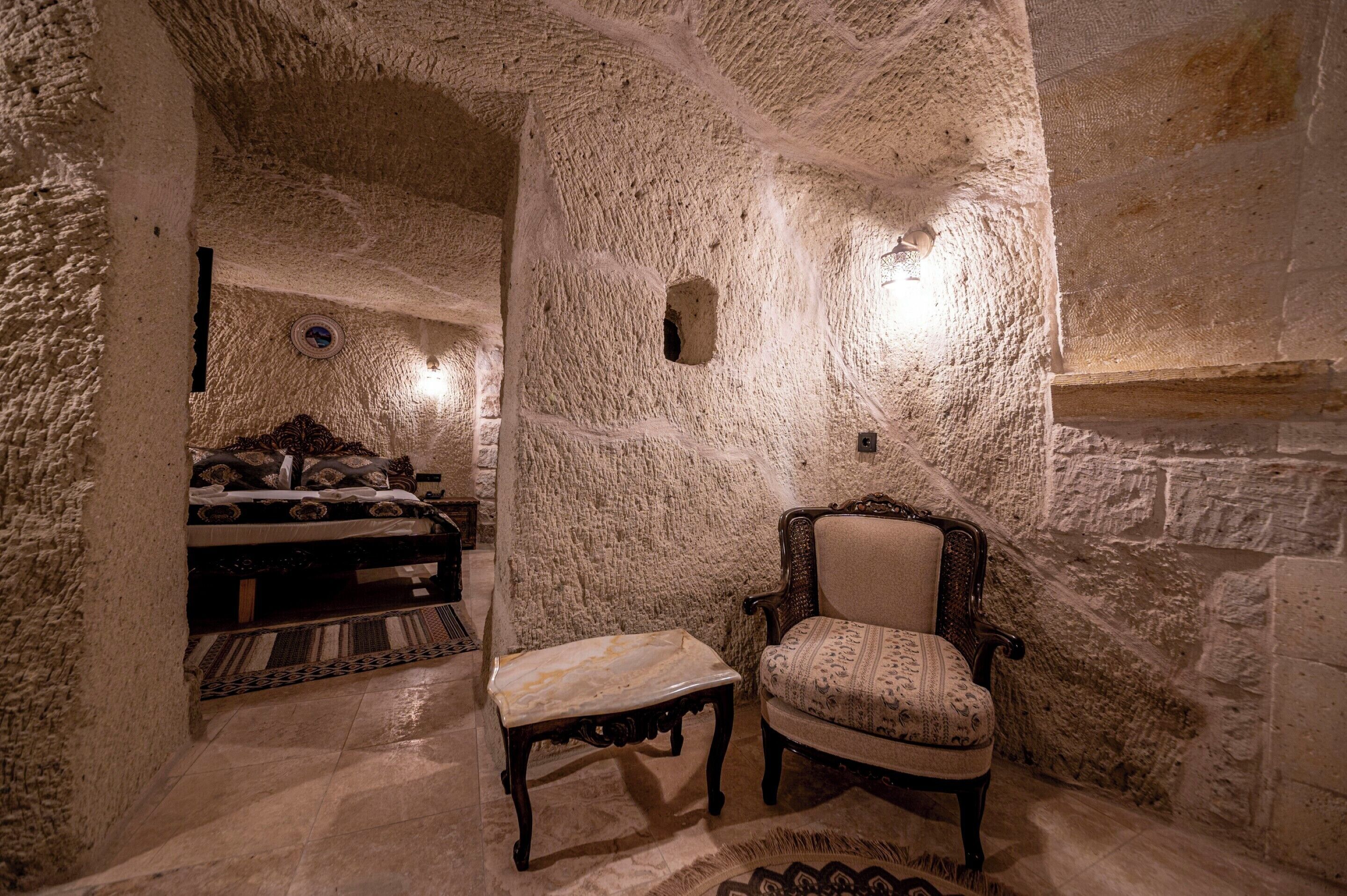 signature suite | 1 bedroom, premium bedding, free minibar items, individually decorated