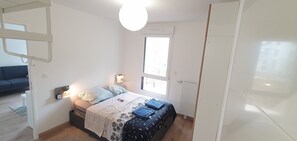 1 bedroom, iron/ironing board, free WiFi, bed sheets