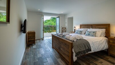 Ardeonaig Hotel and Restaurant