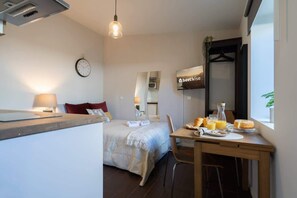 1 Schlafzimmer, Bügeleisen/Bügelbrett, Reisekinderbett, WLAN