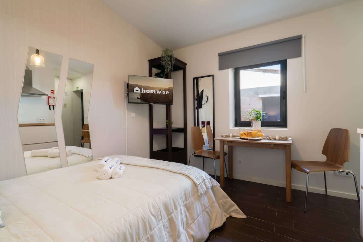 1 camera, ferro/asse da stiro, culla da viaggio, Wi-Fi