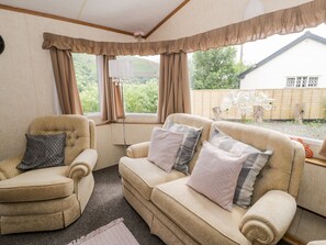 Living room - Grange Caravan (Llangollen)