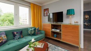 Unclassified image, 5 of 24, button - One-bedroom Apartment Aleje Ujazdowskie (Warsaw)
