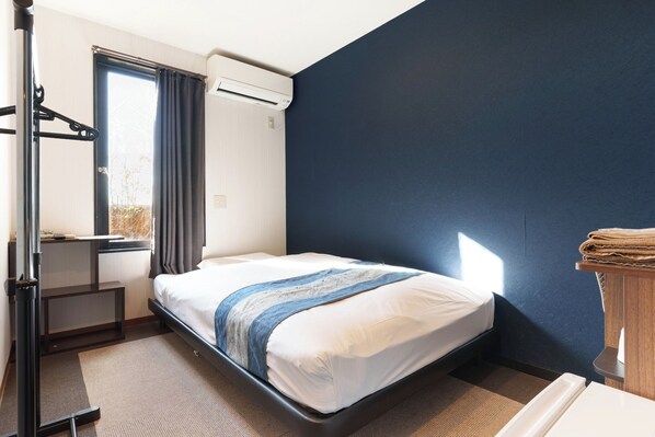 1 bedroom, desk, free WiFi, bed sheets - Single nonsmoking Westernstyle room room only / Ogaki Gifu (Ogaki)