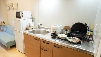 Fridge, microwave, stovetop, rice cooker