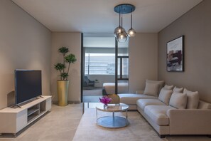 55-英寸LED 电视 （配备数码频道）、电视