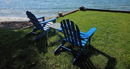 Direct Lake Leelanau sunset view, fire pit, grill, dock, boat lift, dog ok
