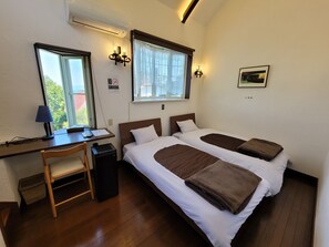 3 dormitorios, escritorio, wifi gratis y ropa de cama