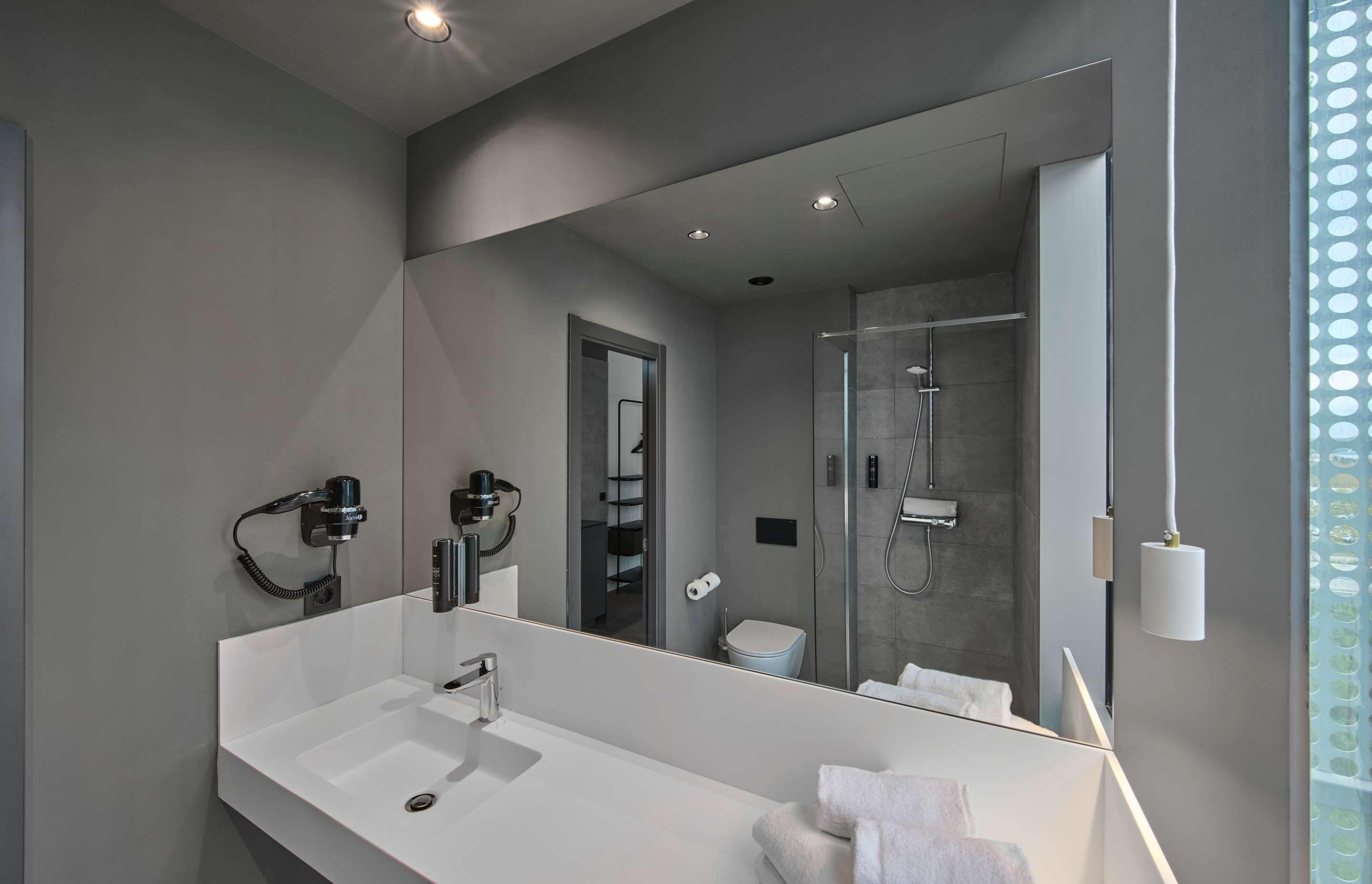 Photo - Zleep Madrid Airport