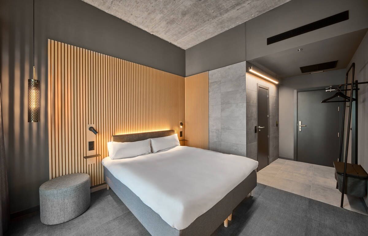 Desk, soundproofing, bed sheets